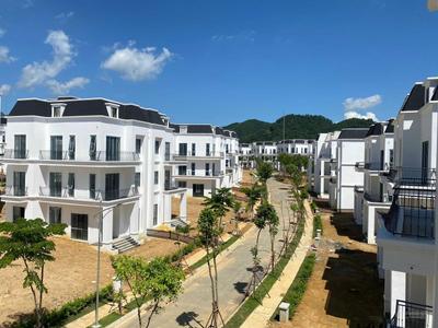 Biệt Thự, Liền Kề Hà Nội Năm 2023: Từ Giảm Giá Đến Đi Ngang