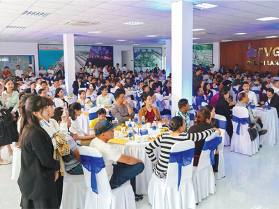Nhà Đầu Tư Săn Lùng Đất Nền Vịnh Biển Giá Rẻ