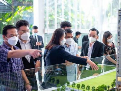 Môi Giới Bất Động Sản Ồ Ạt Quay Lại Với Nghề