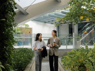 Chìa Khóa Cân Bằng Cuộc Sống Và Công Việc Cho Dân Văn Phòng Thế Hệ Trẻ Hiện Đại