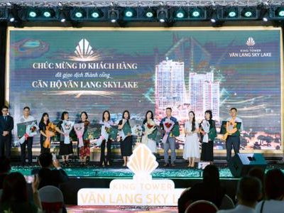 Cận Tết, Người Mua “Rút Hầu Bao” Để Sở Hữu Văn Lang Sky Lake