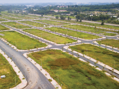 Môi Giới Đất Nền Đồng Loạt Quay Lại Với Nghề