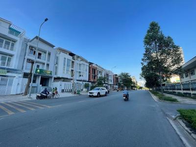 Nhà Phố Trung Tâm TP.HCM Là Kênh Tích Sản Đường Dài
