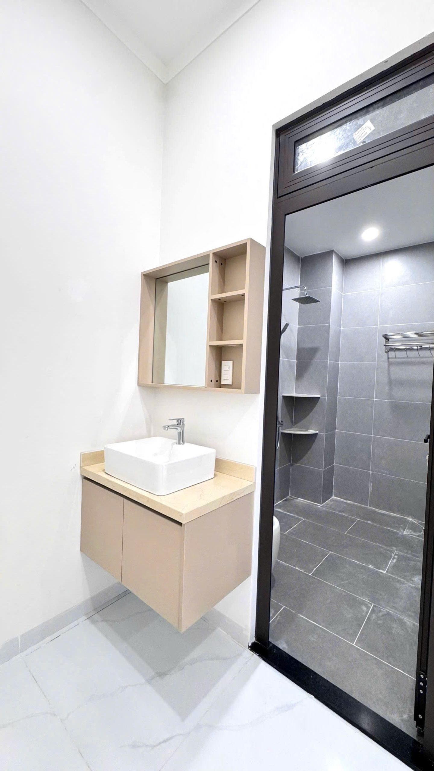 Bán Biệt thự 80m² Hẻm Nguyễn Trường Tộ Ea Tam – Giá 3 Tỷ 450 Triệu