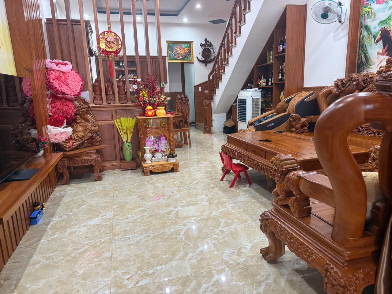 Bán Nhà Hẻm 105m² Y Moan Buôn Ma Thuột – Full Nội Thất 3 Tỷ 999