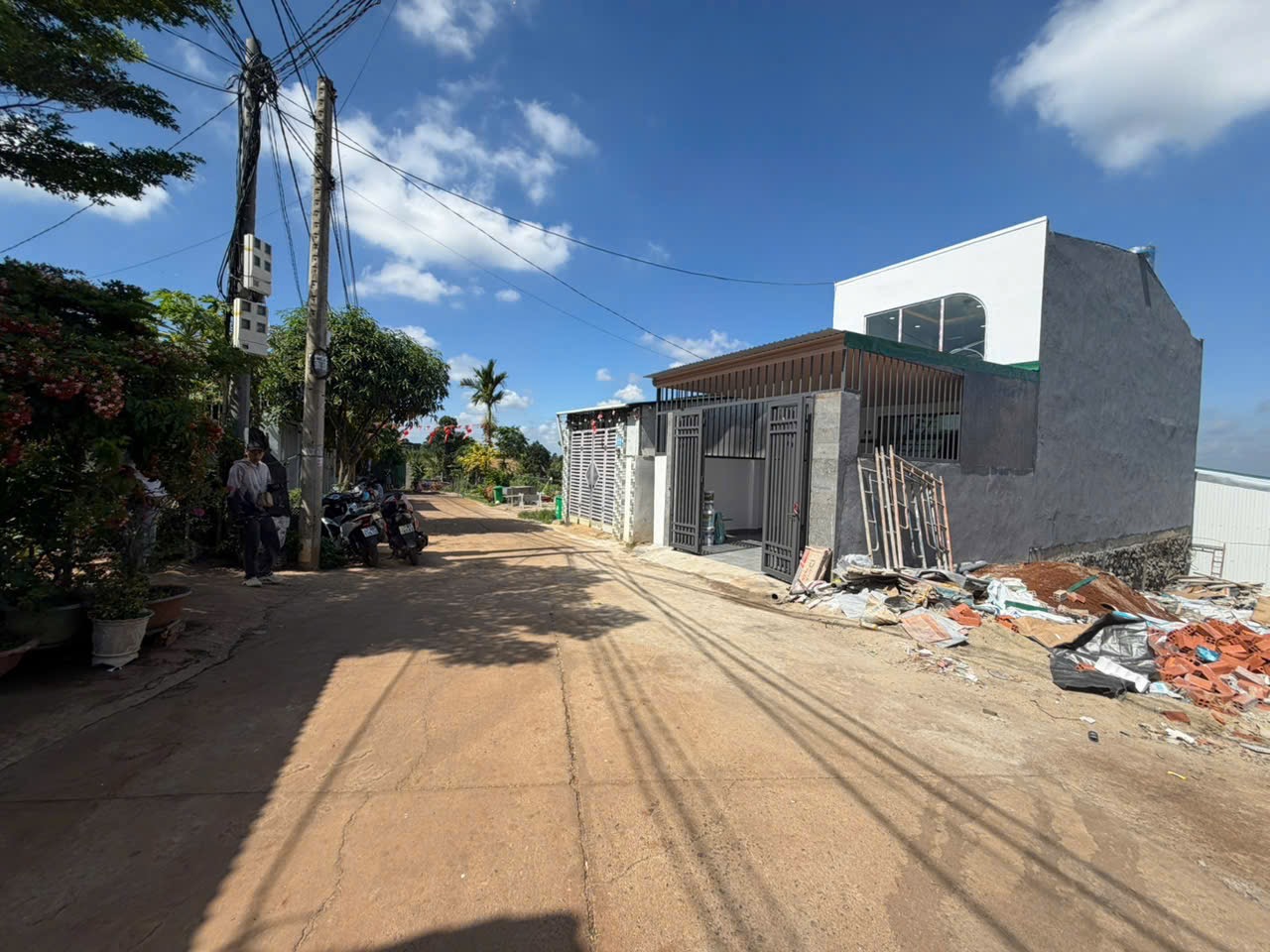 Bán Nhà Hẻm 99m² Đường Y Moan Phường Tân Lợi BMT – Giá 2 Tỷ 799 Triệu