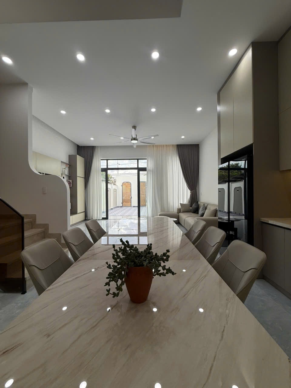 Bán Nhà phố 186m² Đường C TDP 3 Buôn Ma Thuột – Full Nội Thất Giá 4.35 Tỷ