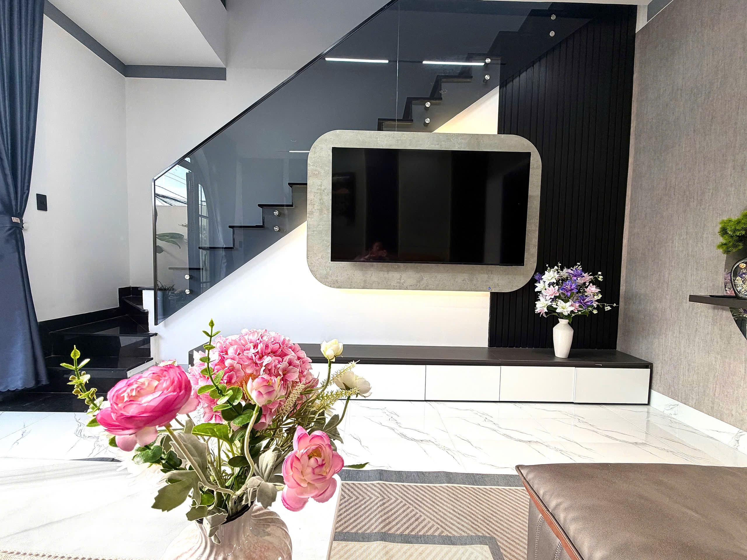 Bán Nhà Hẻm 85m² Hẻm 151 Y Ngông Ô Tô Tận Nơi Full Nội Thất – 3 Tỷ 950 Triệu