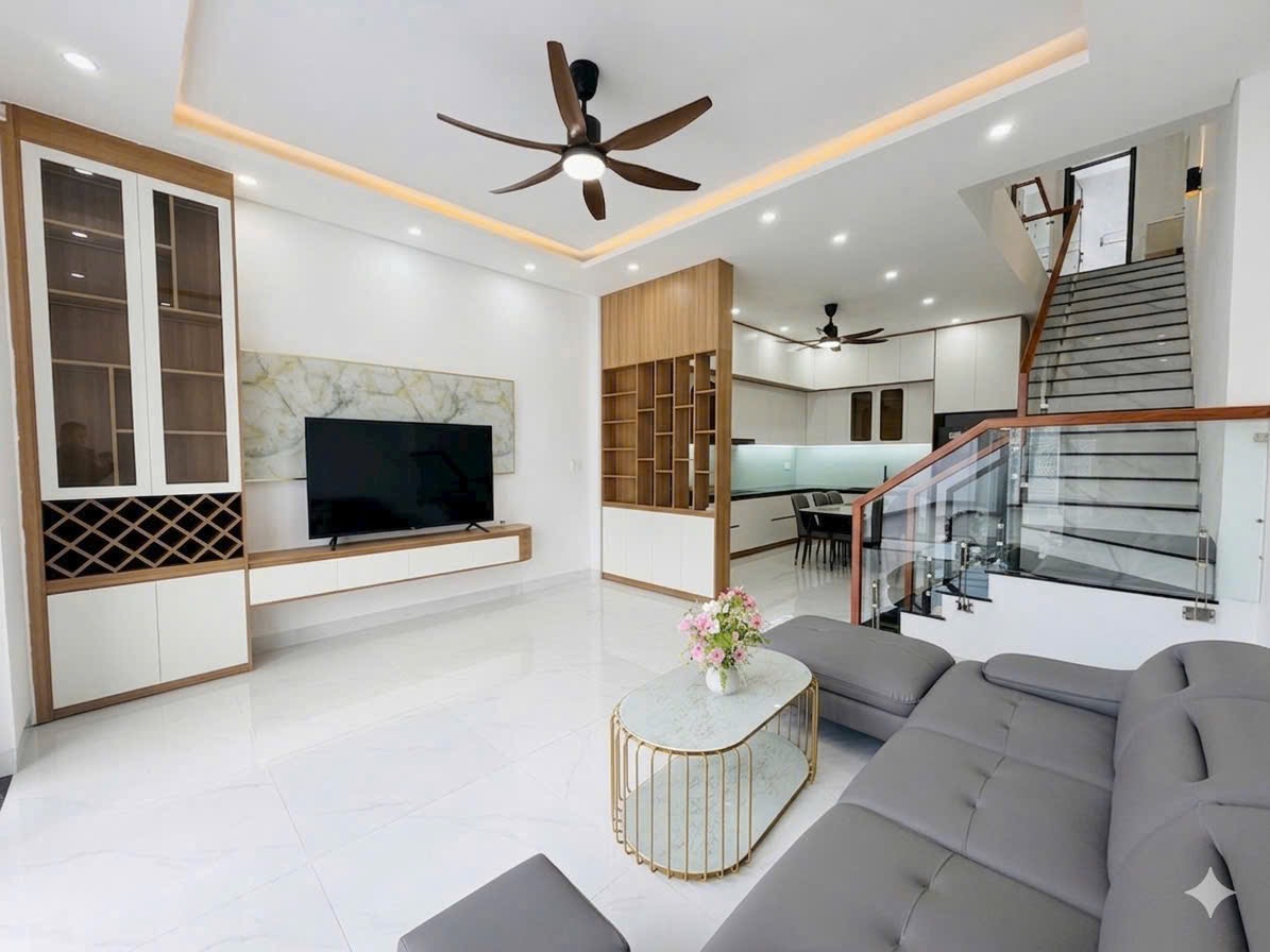 Bán Nhà Mặt Tiền 105m² Đường Nguyễn Trường Tộ Ea Kao – Full Nội Thất 3 Tỷ 380 Triệu