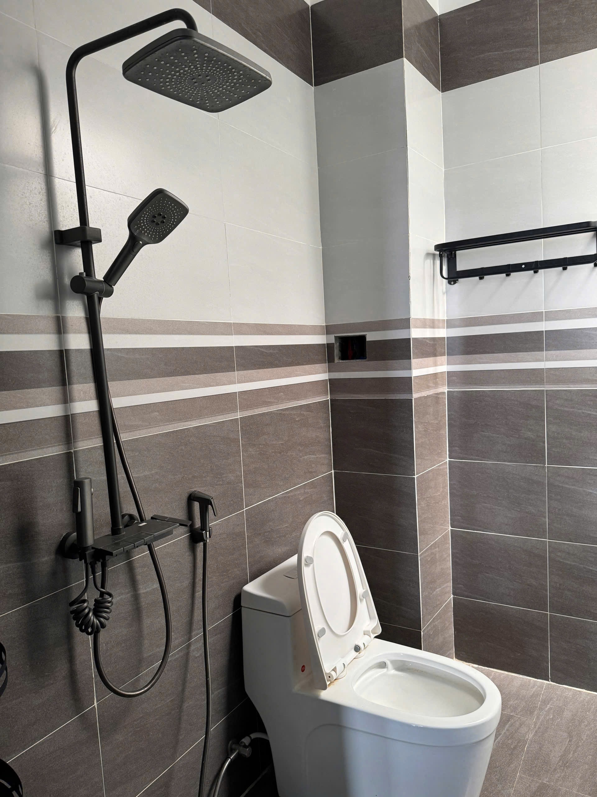 Bán Nhà Hẻm 57.5m² Hẻm 127 Nguyễn Hữu Thấu BMT – Giá 3.8 Tỷ, Full Nội Thất