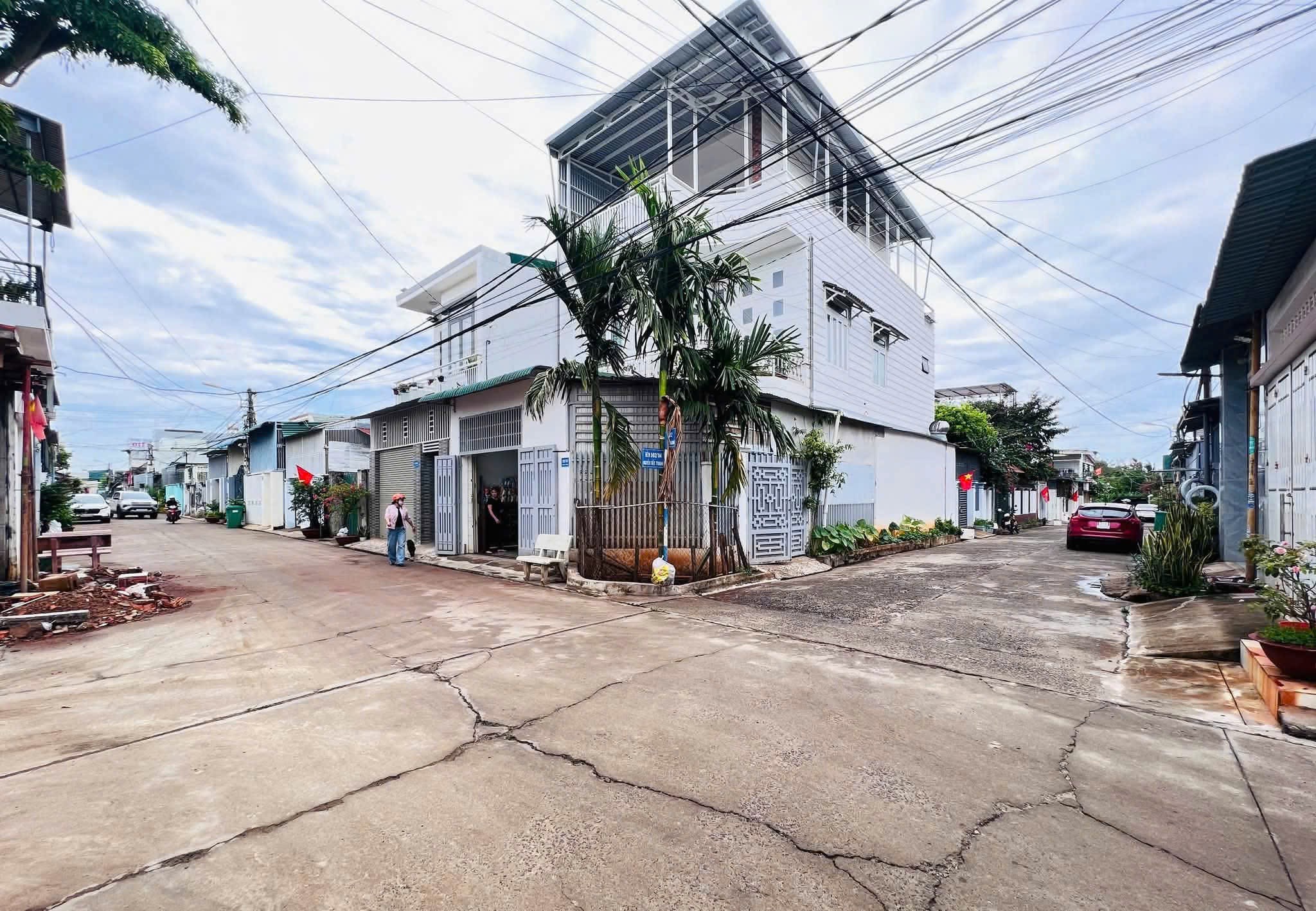 Bán Nhà Cấp 4 107m² Hẻm Nguyễn Tất Thành – Giá 4 Tỷ 090 Triệu