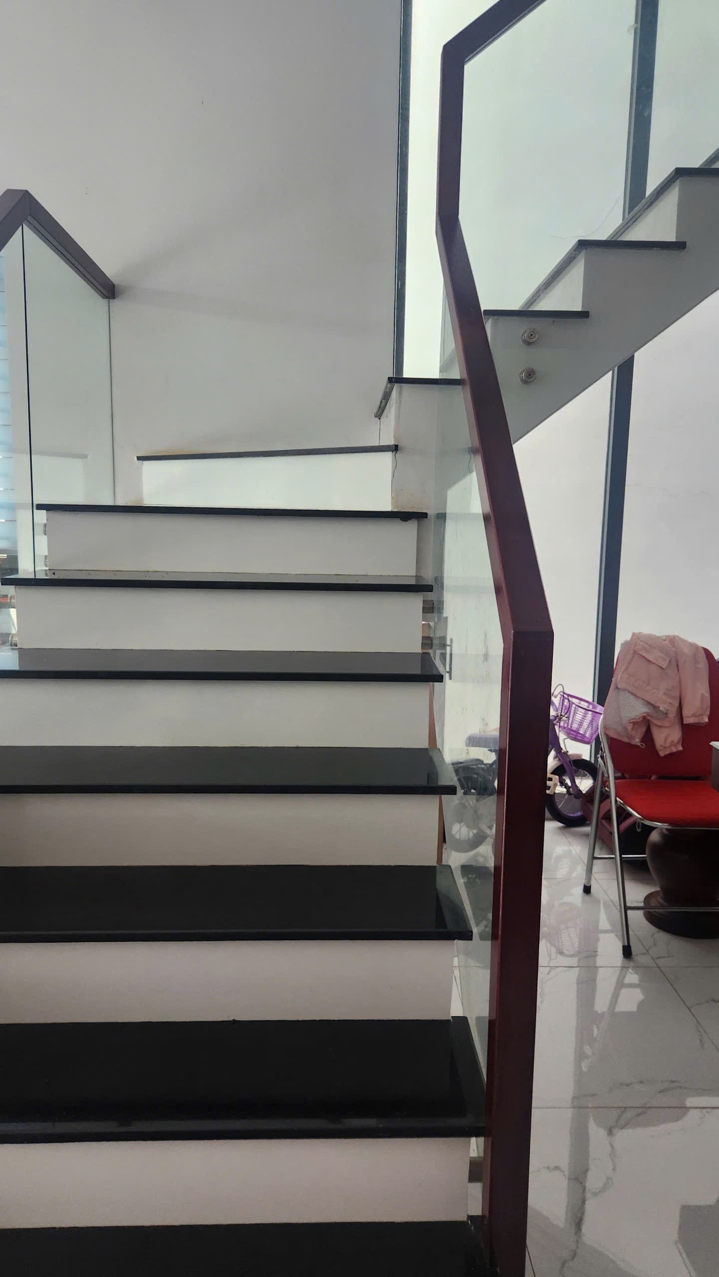 Bán Nhà Sân Vườn 328m² Hẻm Nguyễn Lương Bằng Tân Lập – 4 Tỷ 390 Triệu