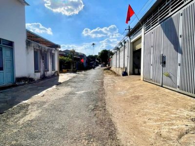 Bán Đất Mặt Tiền 155m² Đường Nguyễn Gia Thiều Phường Tân An – Giá 4 Tỷ 300 Triệu