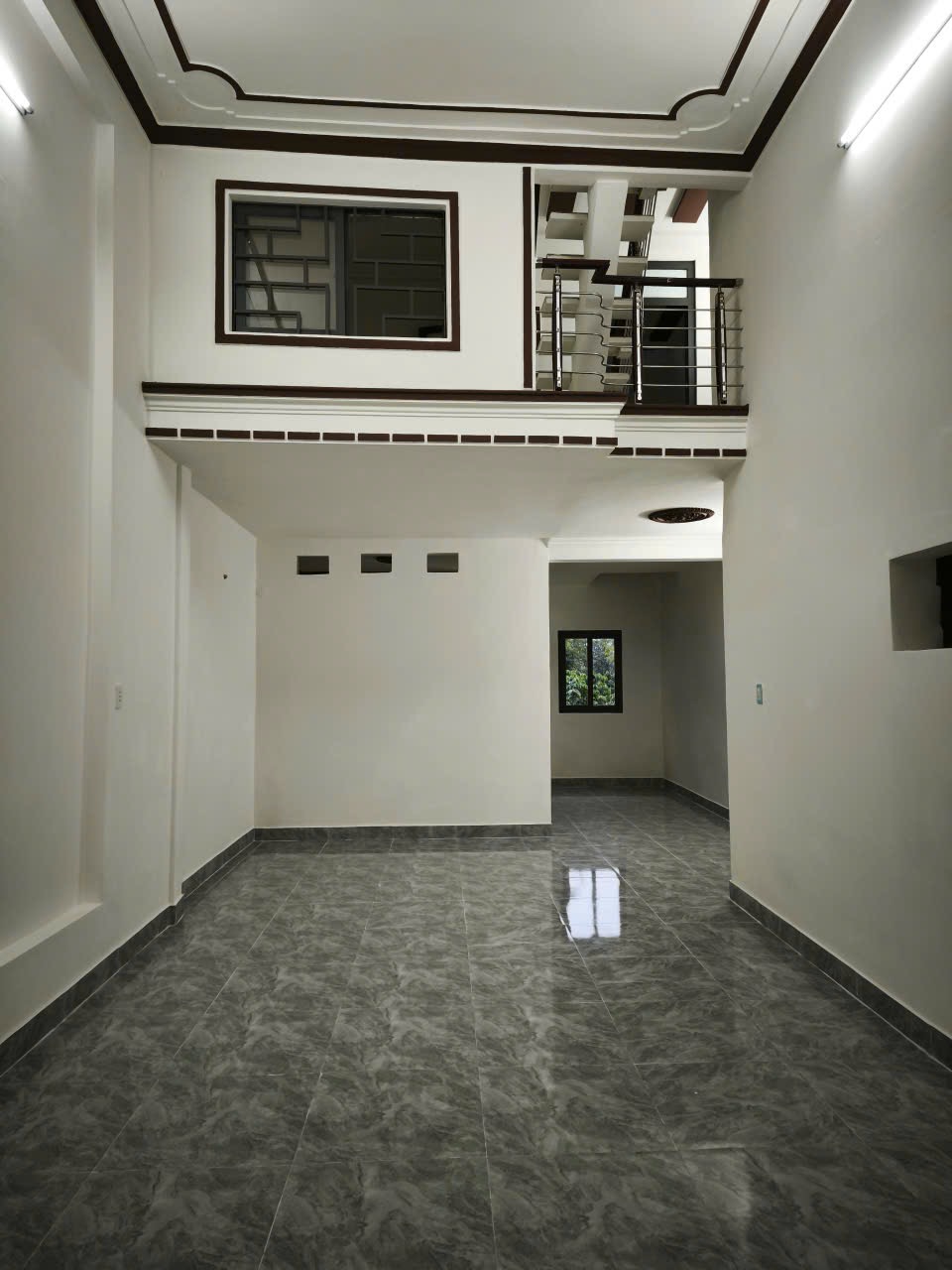 Bán Nhà Mặt Tiền 70m² Đường Nguyễn Xí TP Buôn Ma Thuột – Giá 3 Tỷ 550 Triệu