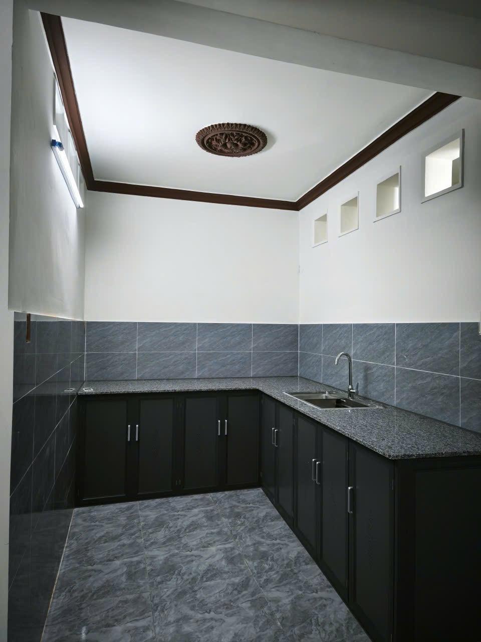 Bán Nhà Mặt Tiền 70m² Đường Nguyễn Xí TP Buôn Ma Thuột – Giá 3 Tỷ 550 Triệu