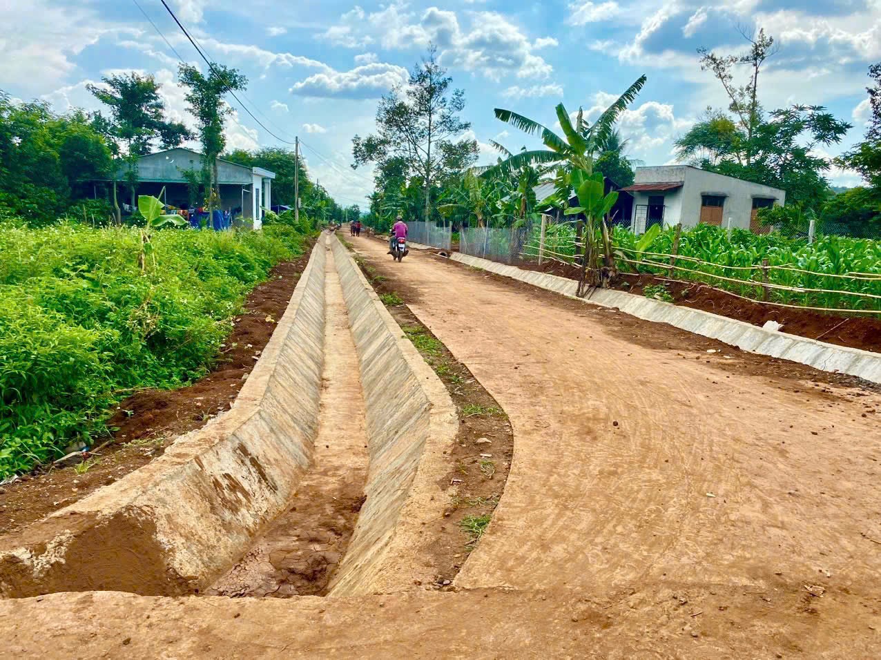 Bán Đất 2 Mặt Tiền 462m² Gần Đường Tránh Đông Hồ Chí Minh – Giá 1 Tỷ 575 Triệu