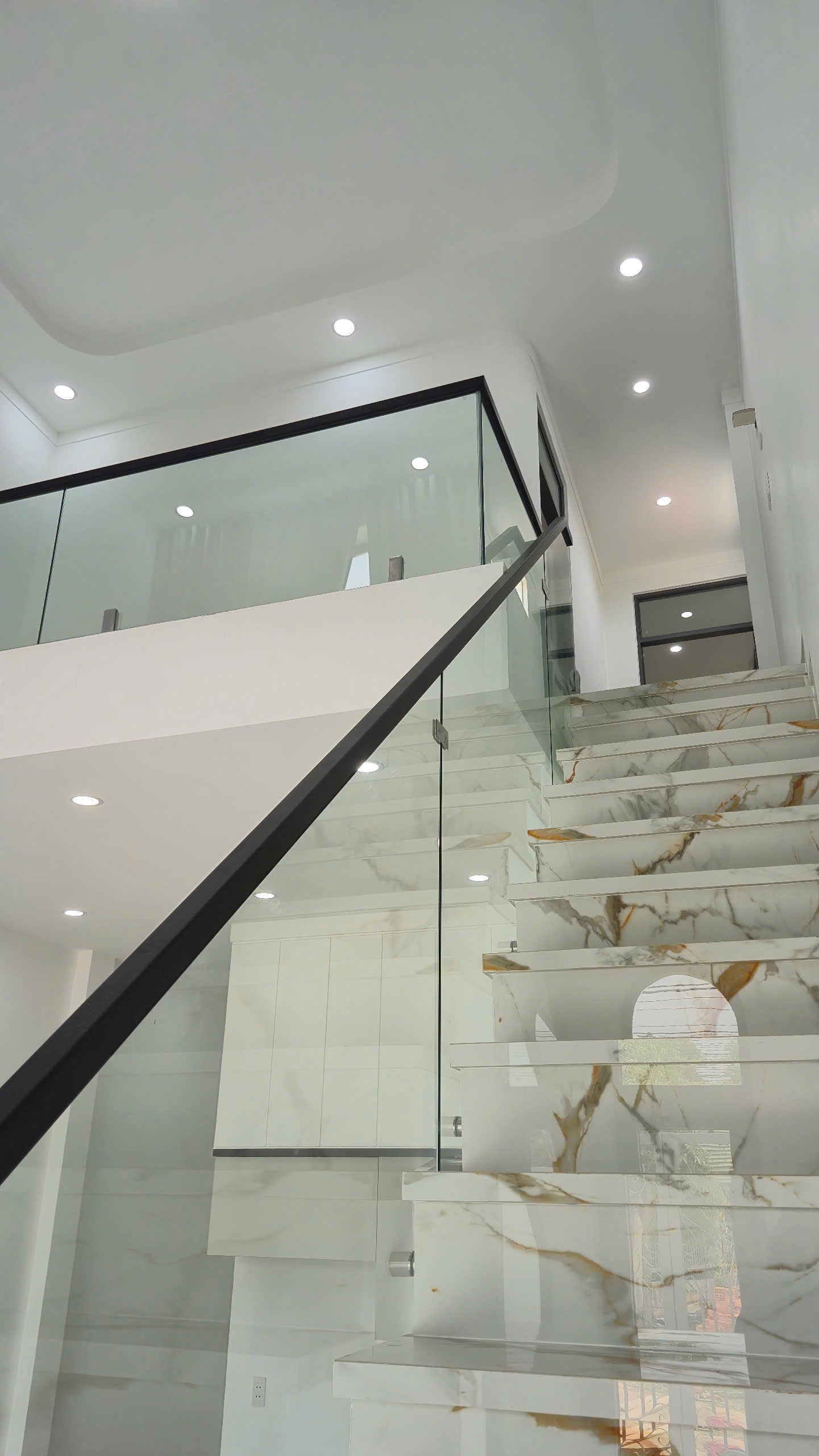Bán Nhà Hẻm 90m² Trần Nhân Tông, Khánh Xuân – 3 PN, Giá 2.35 Tỷ