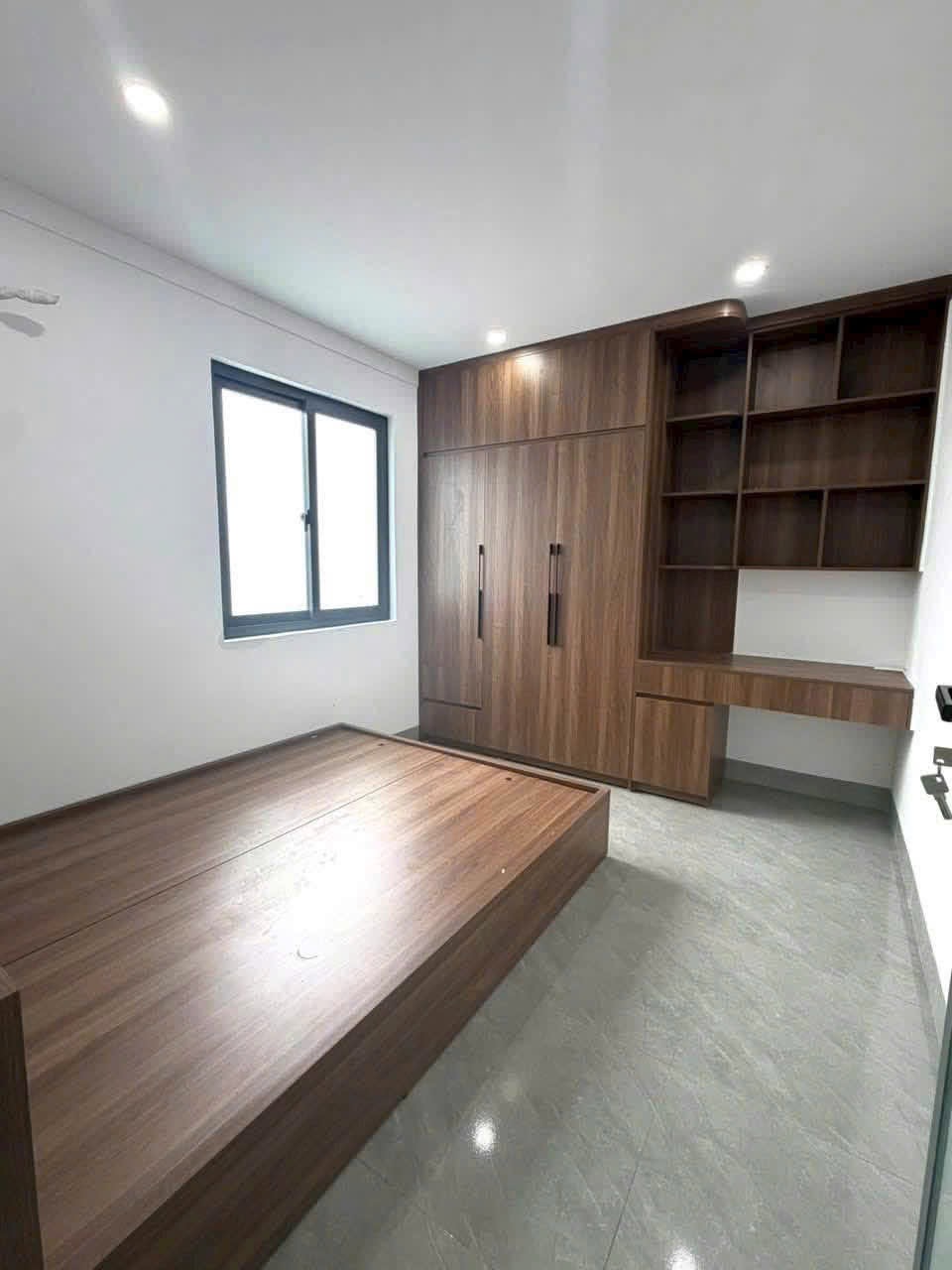 Bán Nhà Mê Lửng 100m² Thôn 4 Cư Êbur BMT – Giá 2 Tỷ 490 Triệu