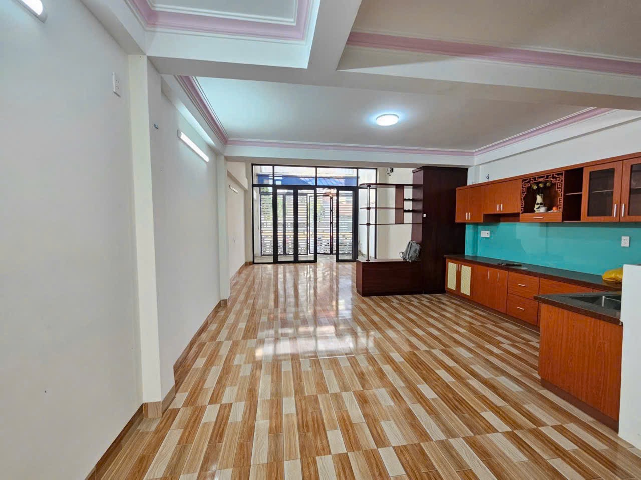 Bán Nhà Mặt Tiền 110m² Nguyễn Văn Cừ KM3 – Kinh Doanh Tốt Giá 12.5 Tỷ