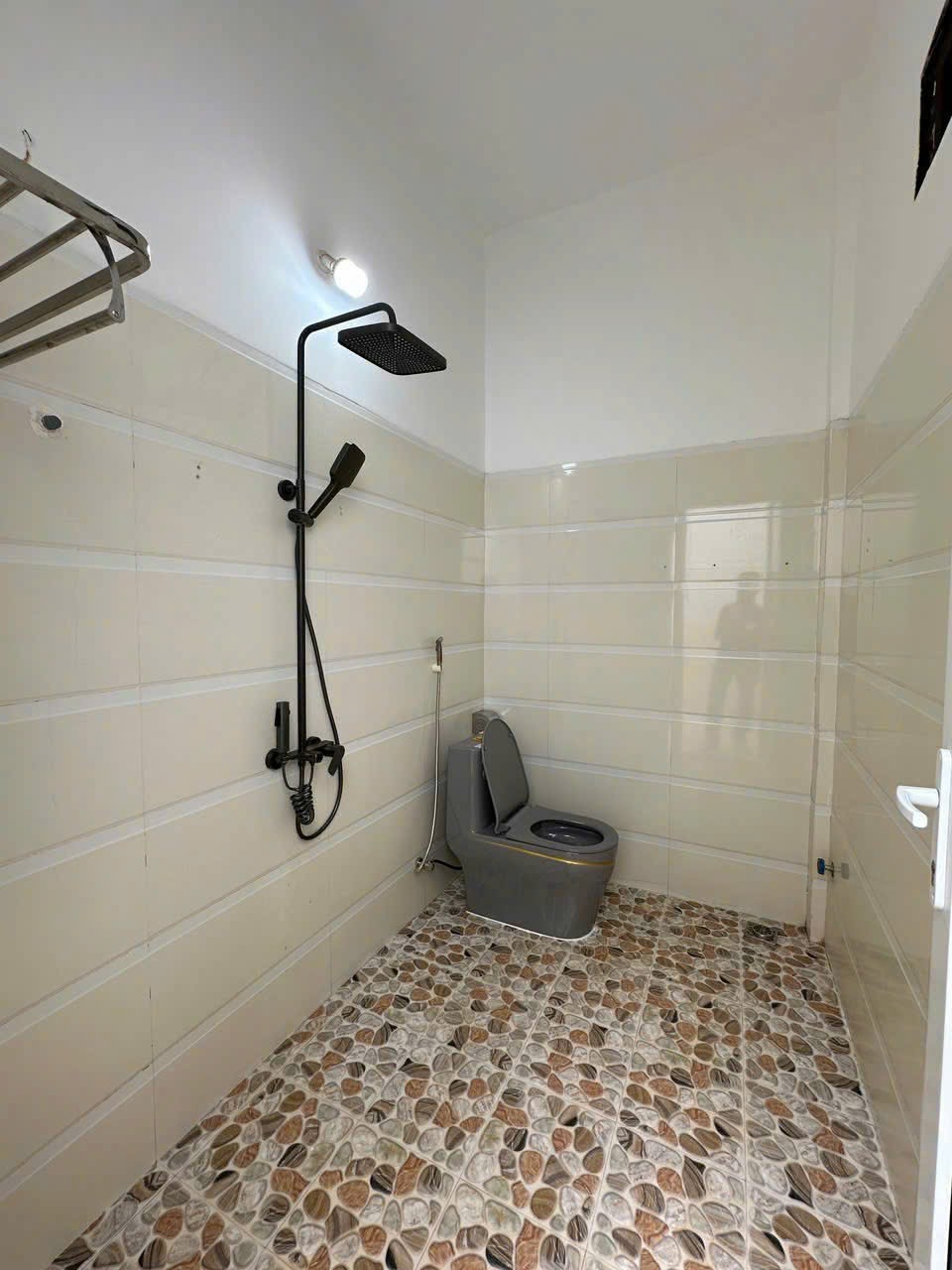 Bán Nhà Mặt Tiền 115m² Đường K Buôn Ma Thuột – 2 Mặt Tiền Kinh Doanh