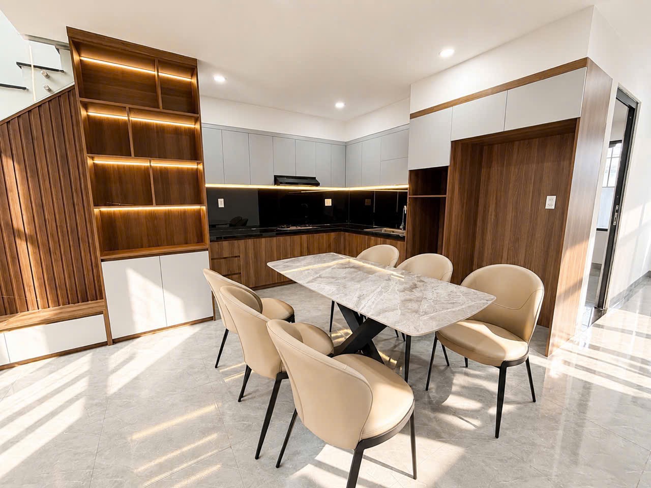 Bán Nhà Mê Lửng 100m² Thôn 4 Cư Êbur BMT – 2 Tỷ 490 Triệu