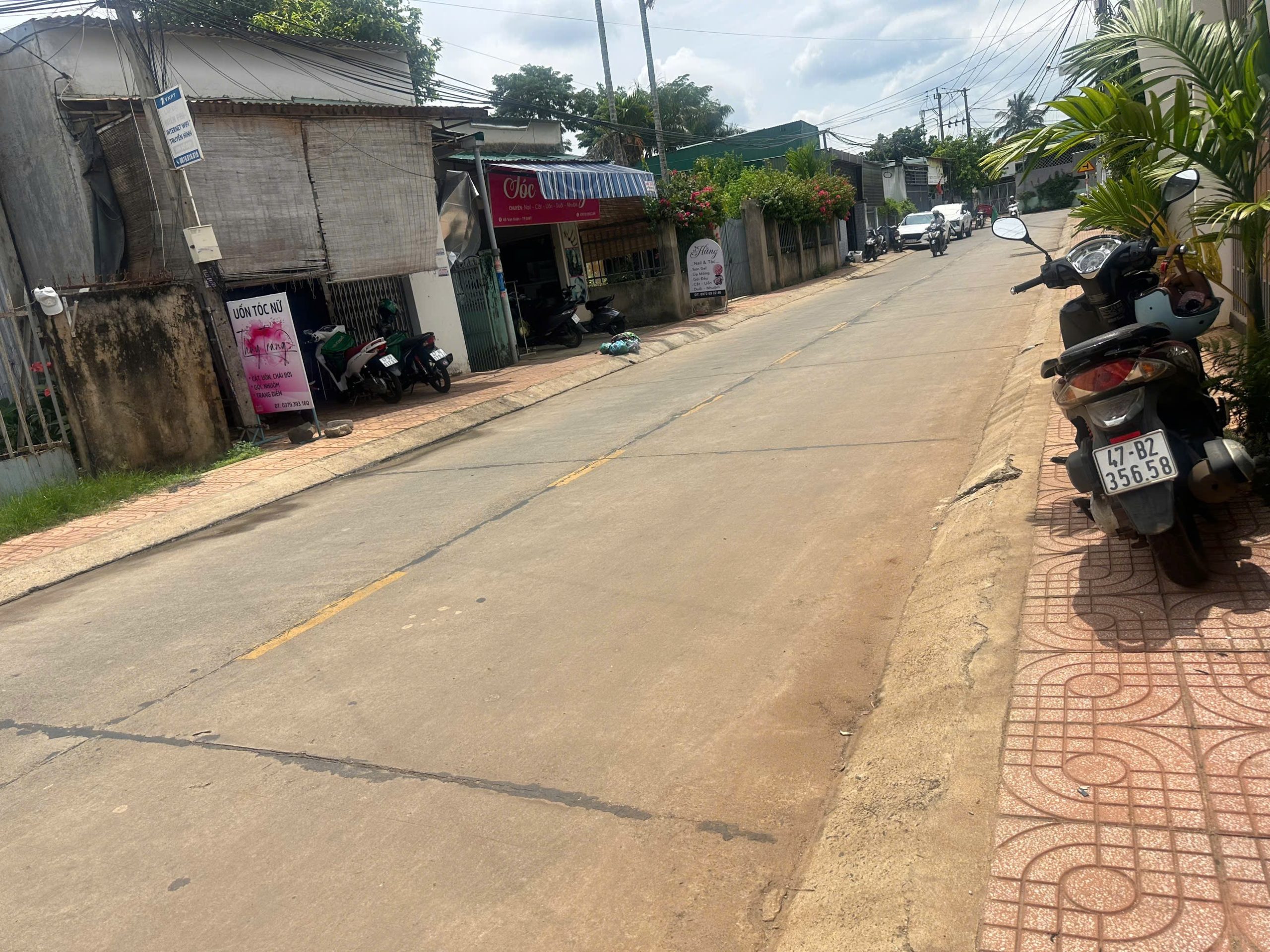 Bán Nhà Mặt Tiền 150m² Đường Vạn Xuân Buôn Ma Thuột – Kinh Doanh Tốt Full Nội Thất
