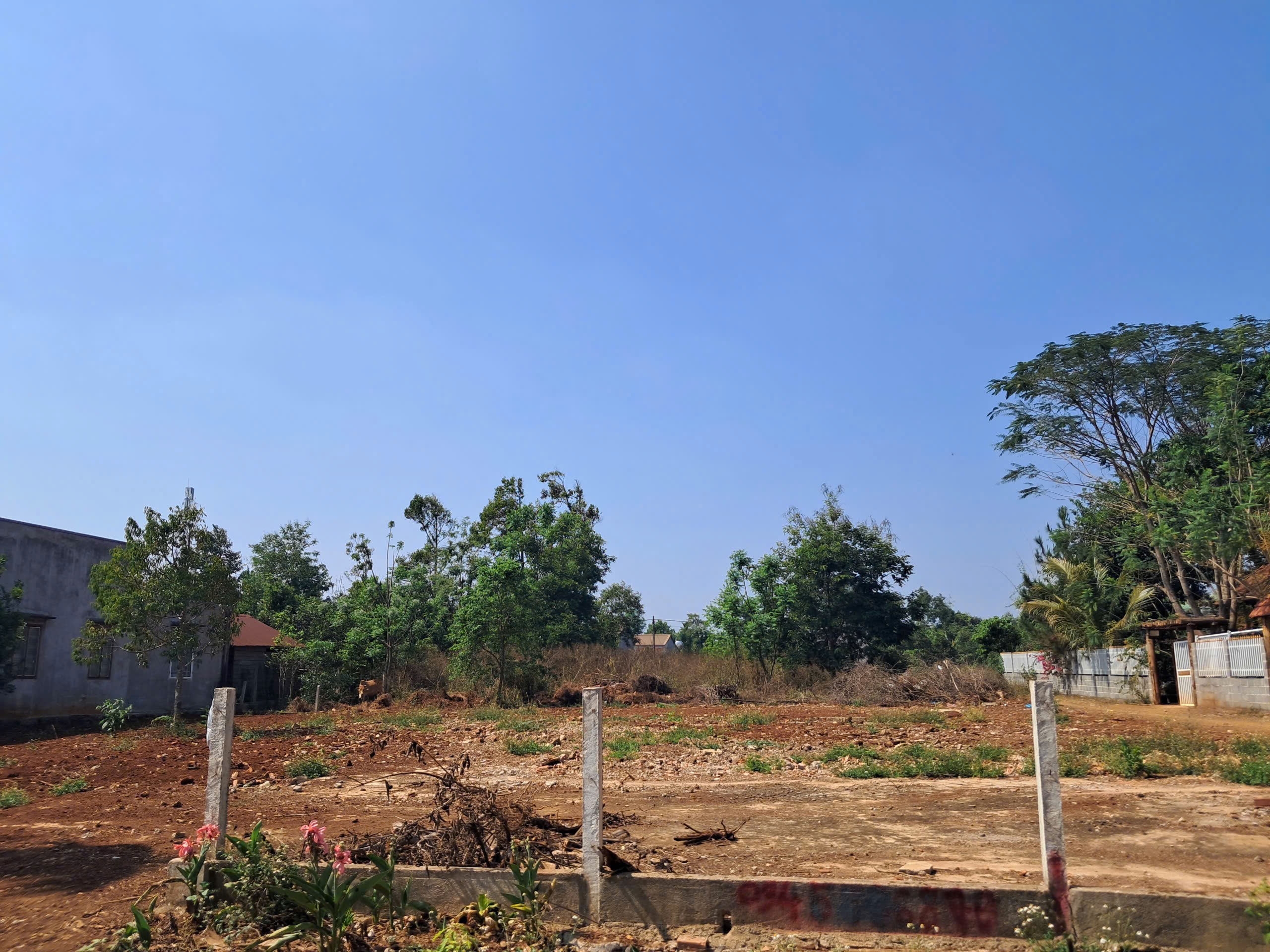 Bán Đất Nền 140m² Trục Chính Eakmat Tráng Đông – Giá 850 Triệu