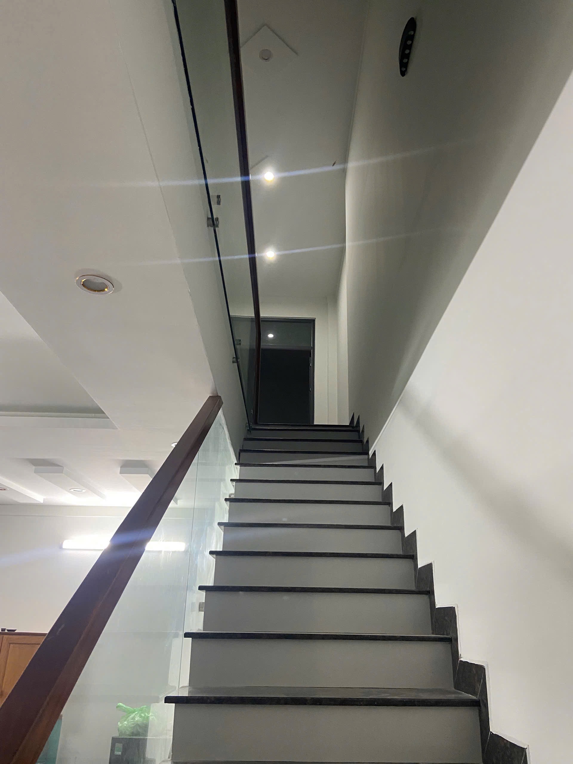 Bán Nhà 2 Tầng 214m² Xã Cư Ê Bur BMT – Giá Chỉ 2 Tỷ 650 Triệu