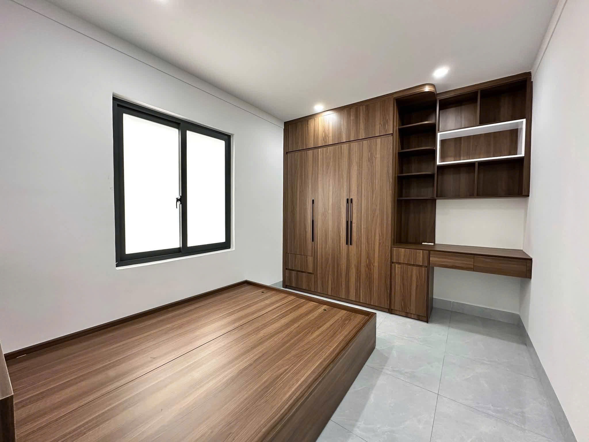 Bán nhà hẻm 180m2 tại Thôn 4 – 2 tỷ 730 triệu