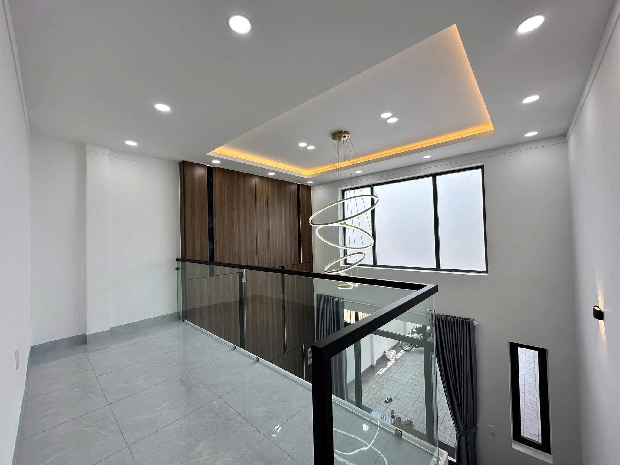 Bán nhà hẻm 180m2 tại Thôn 4 – 2 tỷ 730 triệu