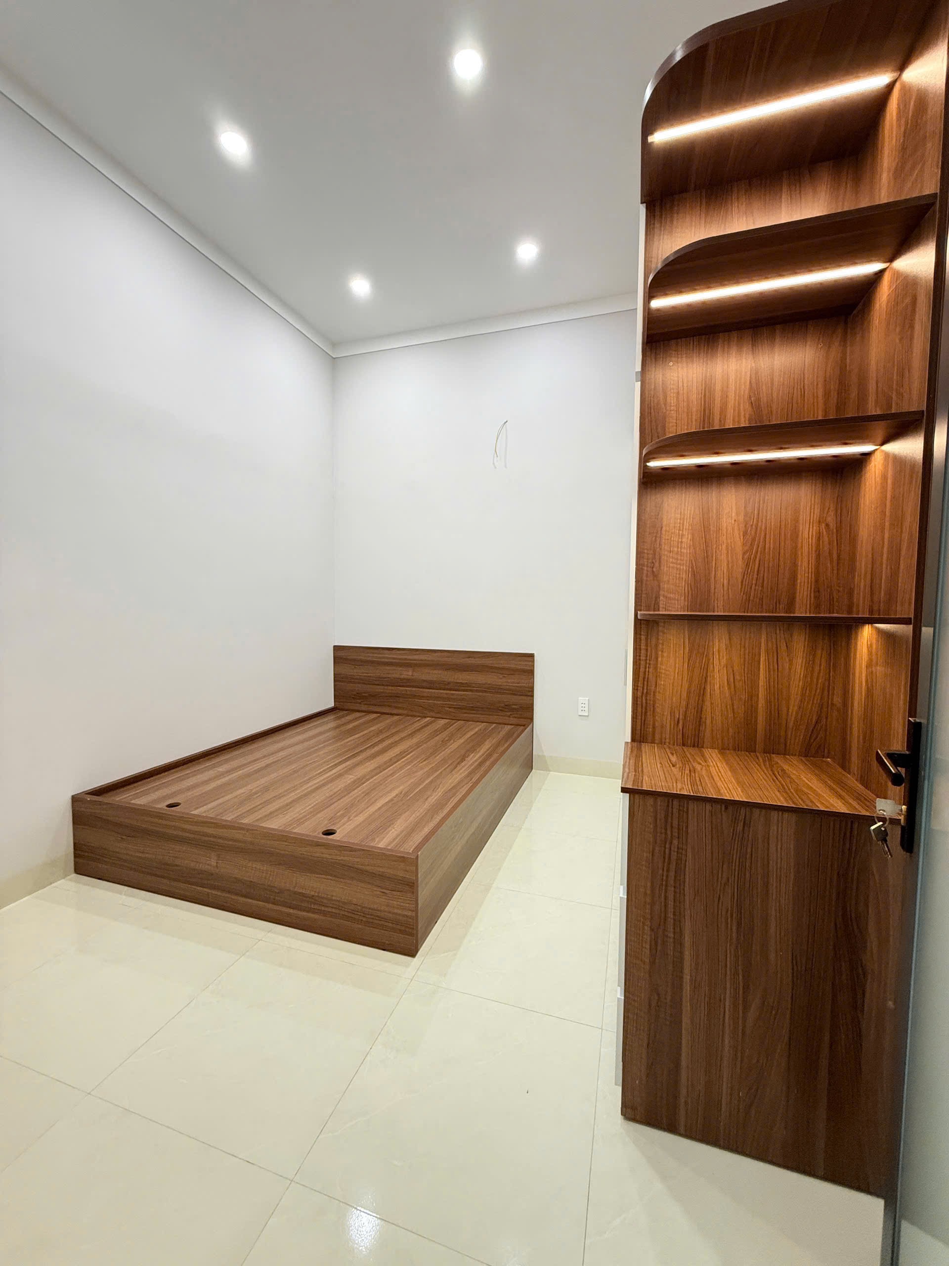 Bán nhà phố 150m2 tại Thành Nhất – Giá 2,850 tỷ full nội thất