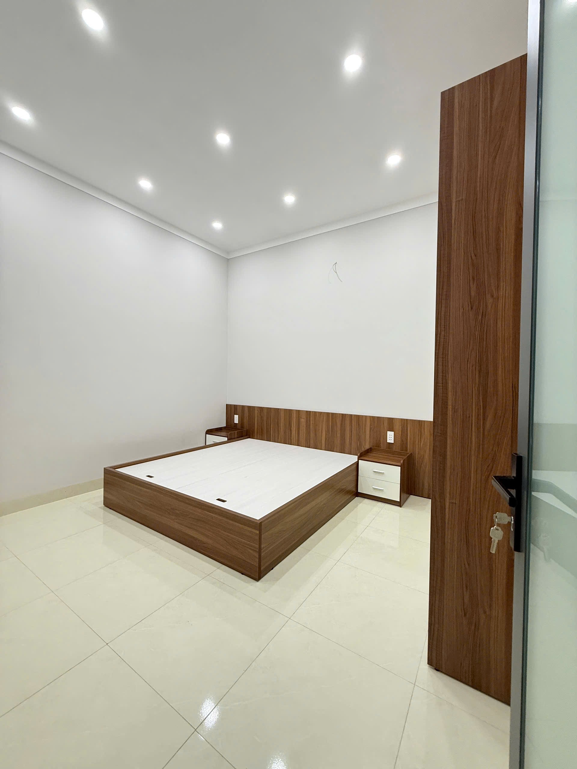 Bán nhà phố 150m2 tại Thành Nhất – Giá 2,850 tỷ full nội thất
