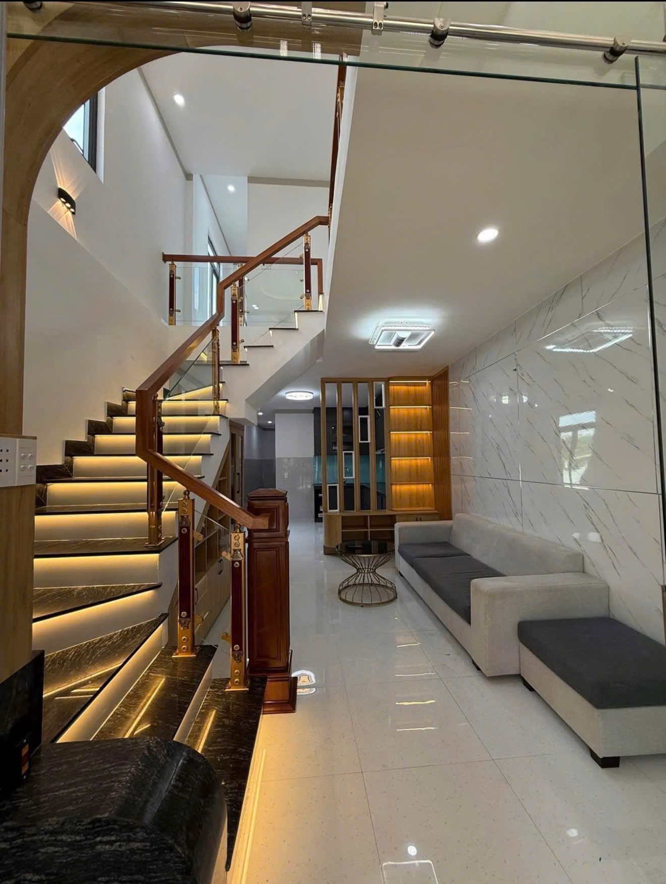 Bán nhà phố Đặng Nguyên Cẩn diện tích 70m2 giá 2 tỷ 9