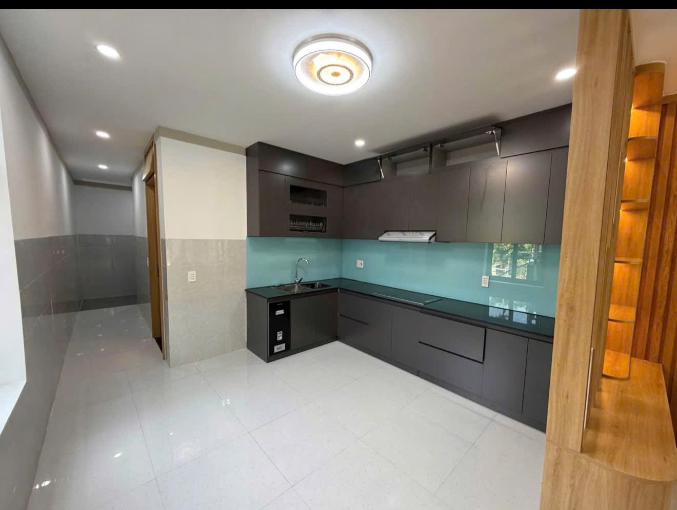 Bán nhà phố Đặng Nguyên Cẩn diện tích 70m2 giá 2 tỷ 9