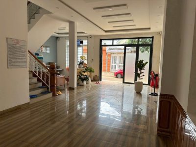 Bán nhà nghỉ 3 tầng 128m2 tại Đồng Khởi Buôn Ma Thuột