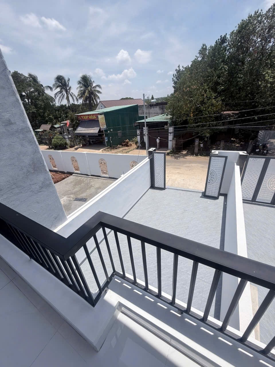 Bán nhà mặt tiền Nguyễn Trường Tộ Ea Tam Buôn Ma Thuột 105m2
