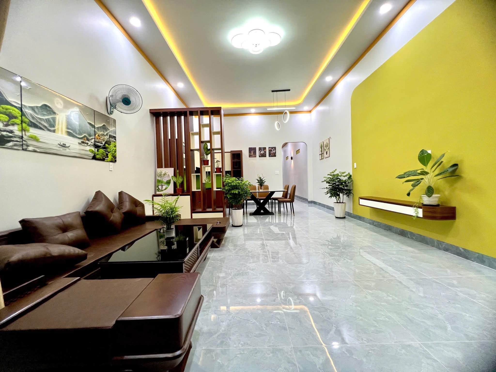 Bán nhà mặt tiền 125m2 tại Thành Nhất – 4.2 tỷ