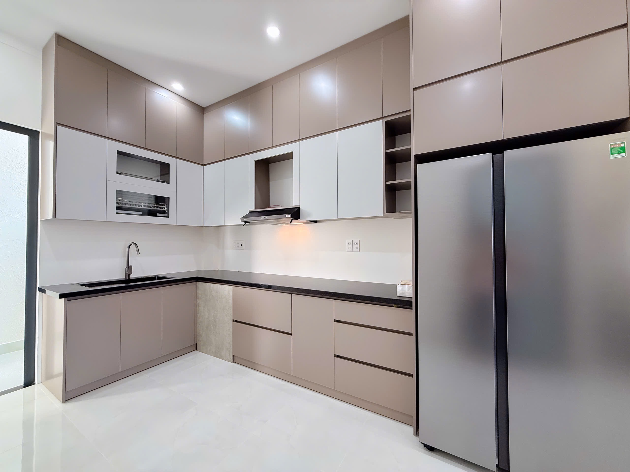 Bán nhà hai mặt tiền 120 m² tại Buôn Ma Thuột, giá 4,2 tỷ