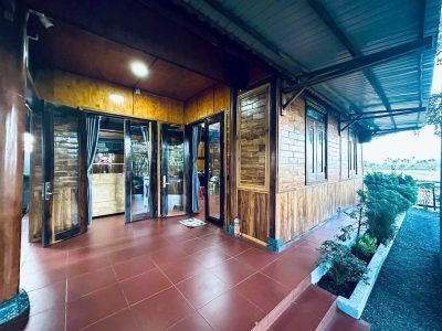 Bán mặt bằng quán cà phê 230m², 3 mặt tiền, giá 1,79 tỷ