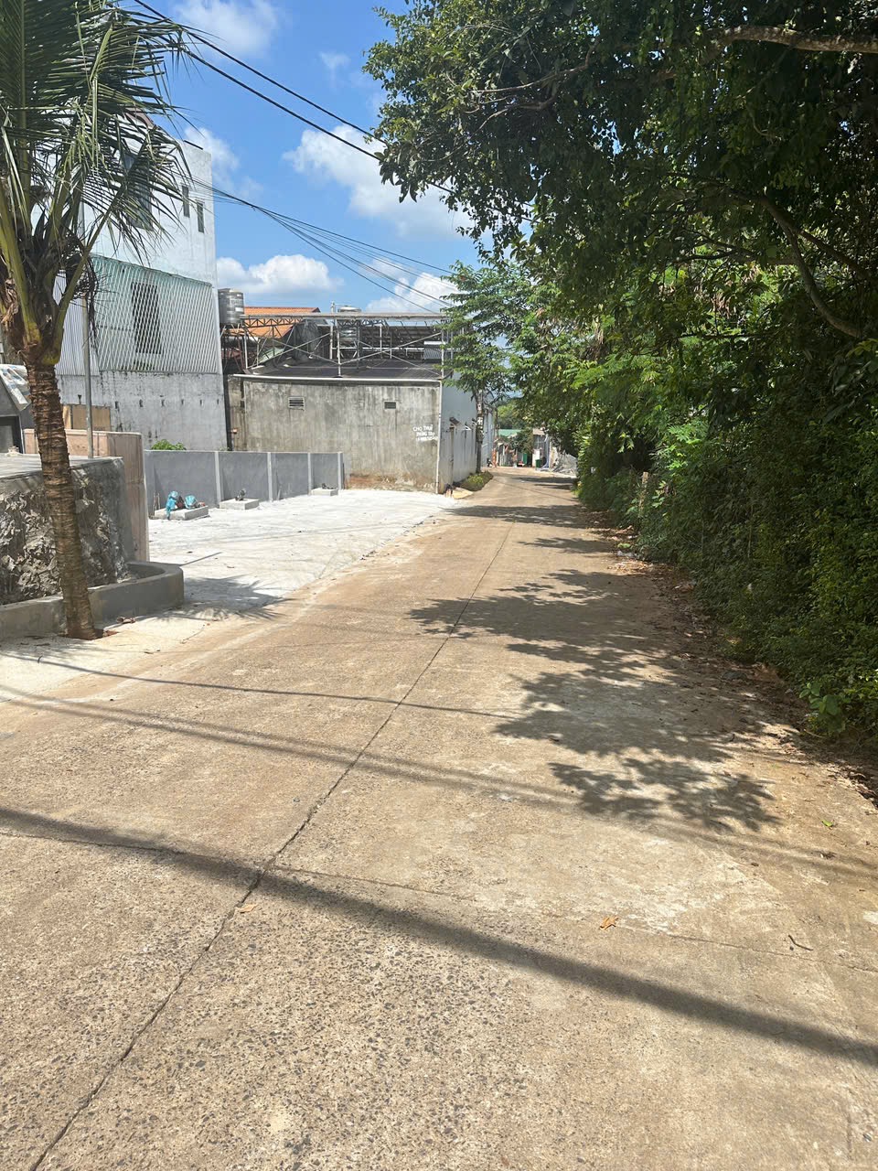 Bán lô đất nền 200m² tại Tân Lợi, gần Quốc lộ, giá 2,5 tỷ