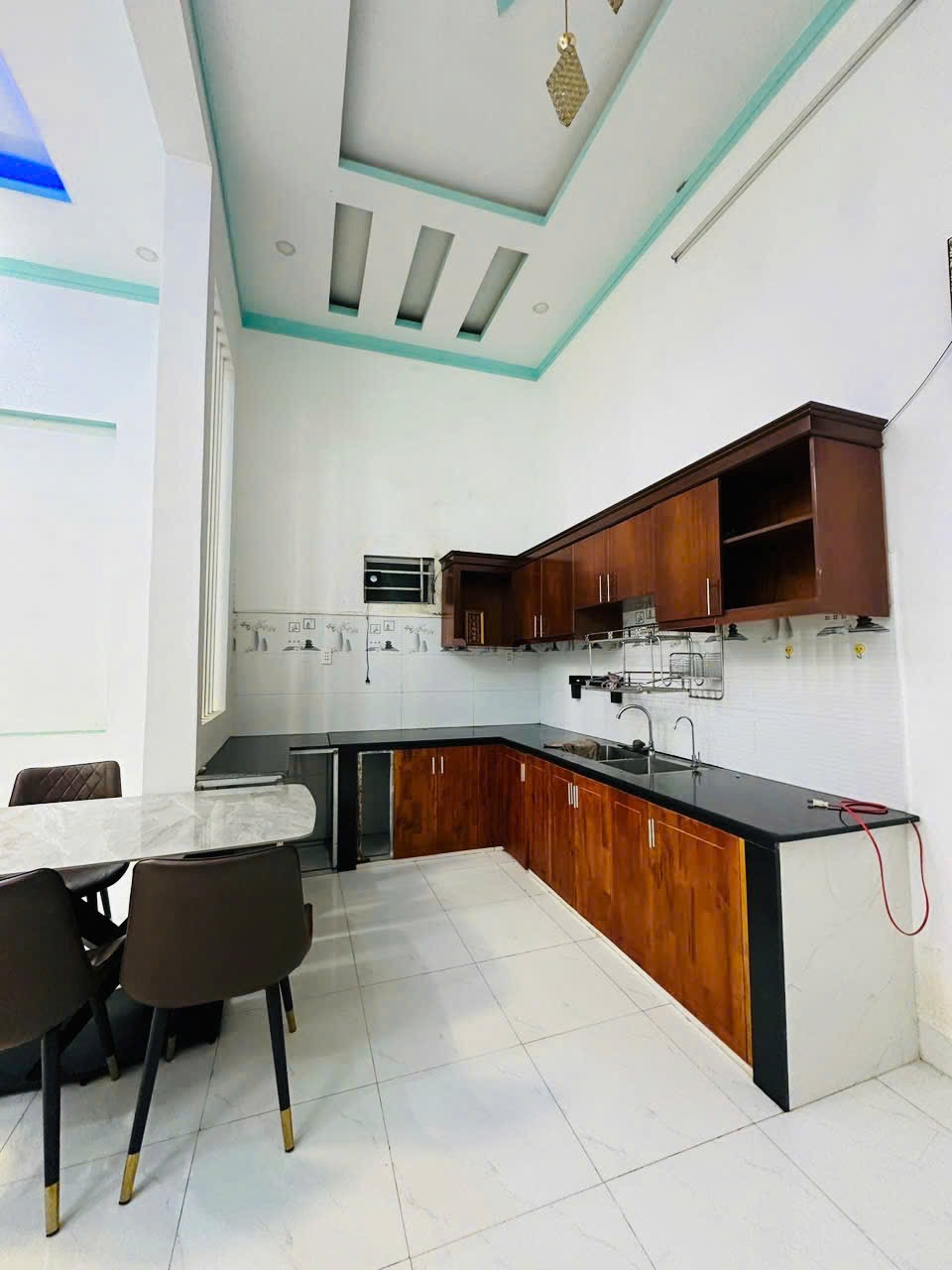 Bán nhà hẻm Phùng Hưng diện tích 125m2 giá 2 tỷ 950 triệu