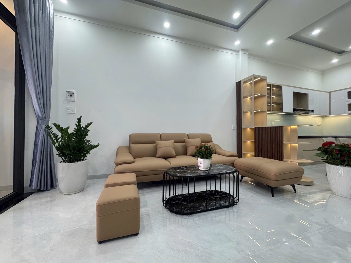 Bán nhà 2 tầng 105m2 hẻm Nguyễn Trường Tộ gần ĐH Tây Nguyên