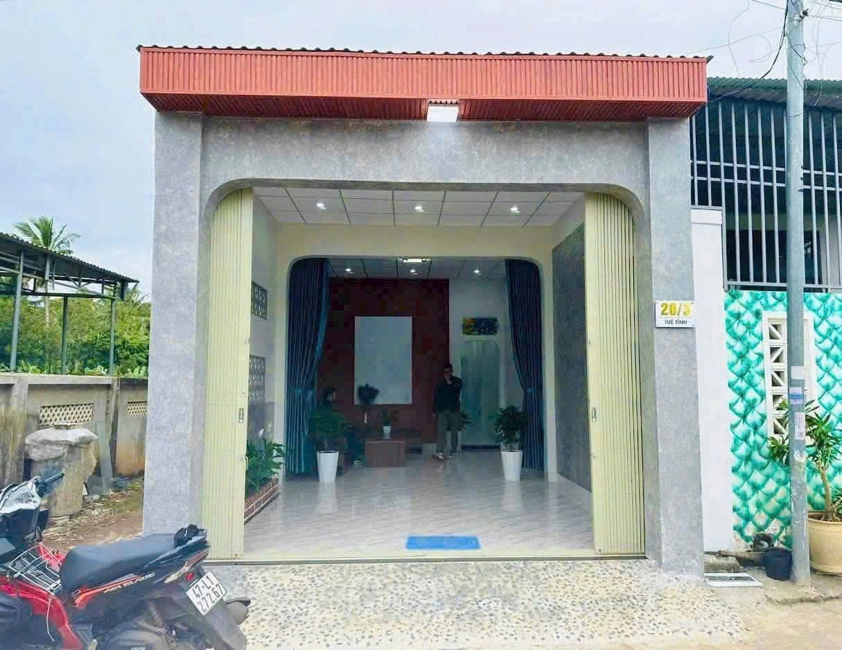 Bán nhà hẻm Tuệ Tĩnh diện tích 4x18m giá 2 tỷ 500 triệu