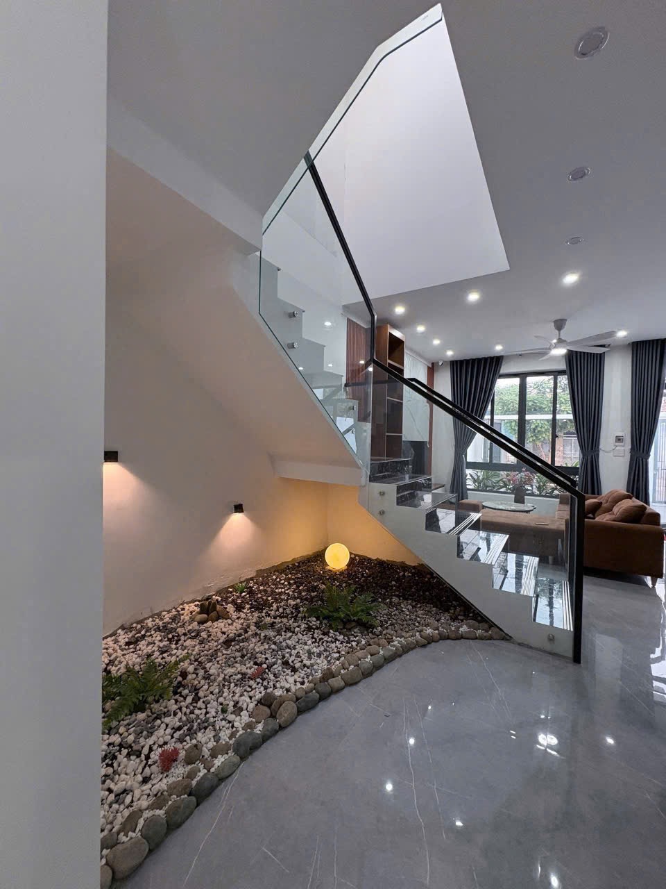 Bán nhà hẻm 2 tầng tại Buôn H’dok Eakao diện tích 114m2 giá 3.249 tỷ