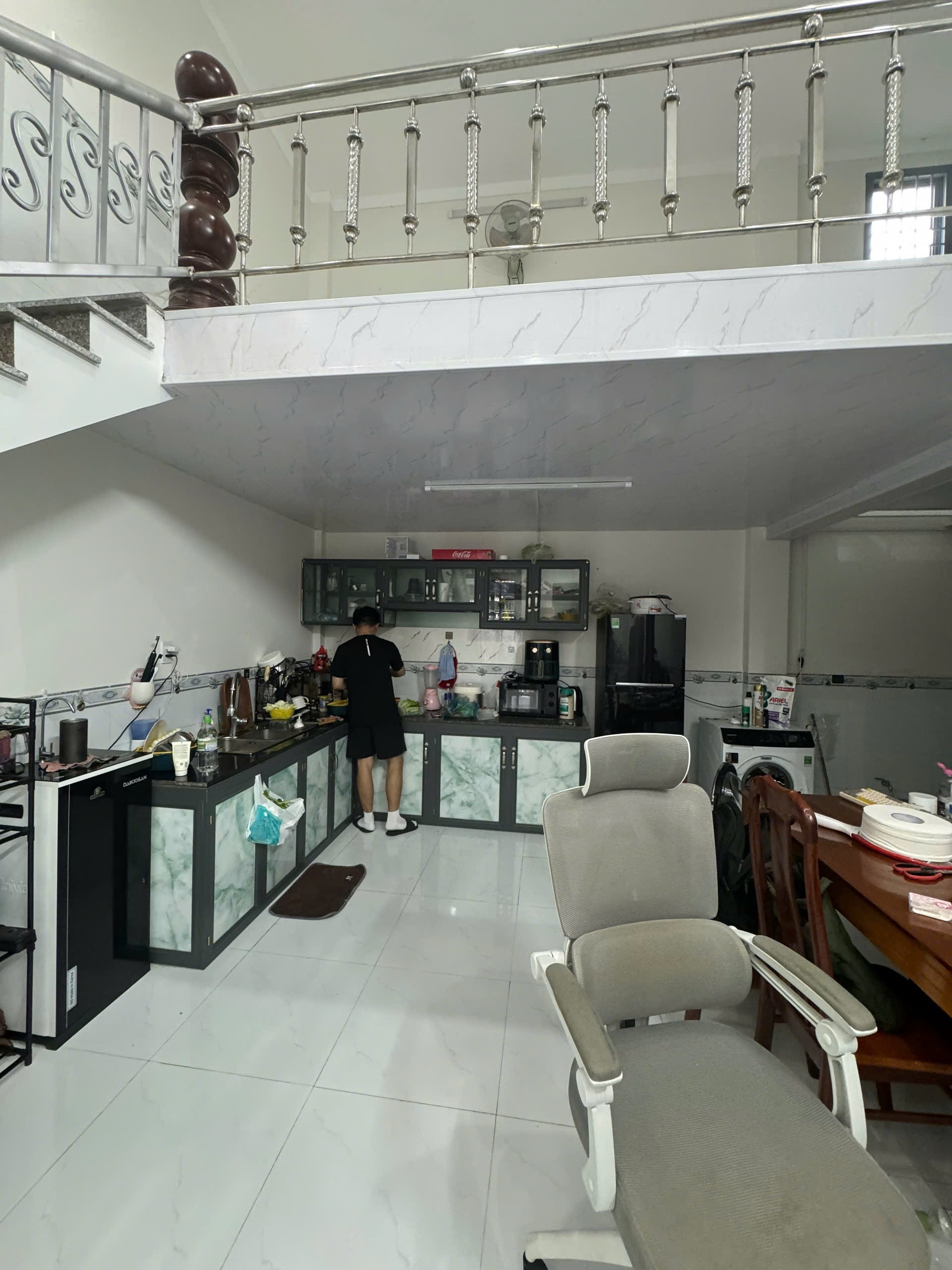 Bán nhà hẻm Đặng Văn Ngữ diện tích 128m2 giá 2 tỷ 300 triệu