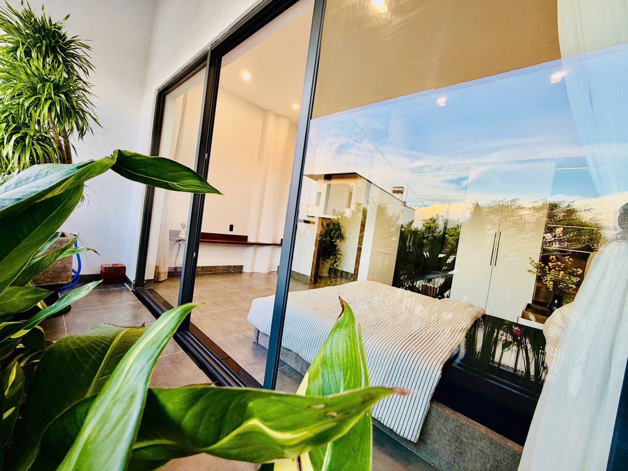 Bán nhà mặt tiền đường B diện tích 100m2 tại Buôn Ma Thuột