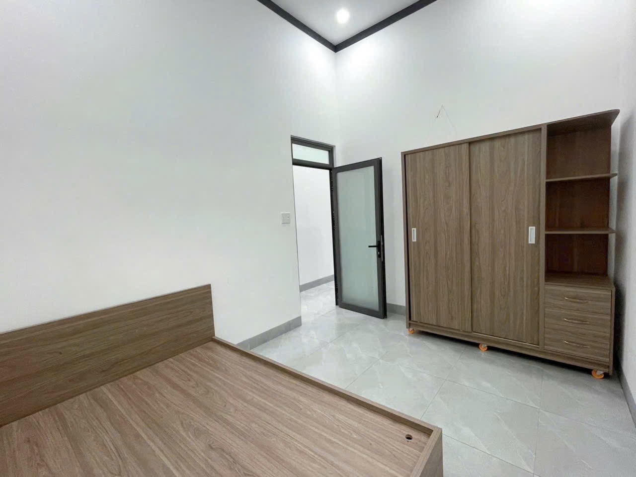 Bán nhà mới xây 144m2 tại phường Eakao cách đường Y Wang 40m