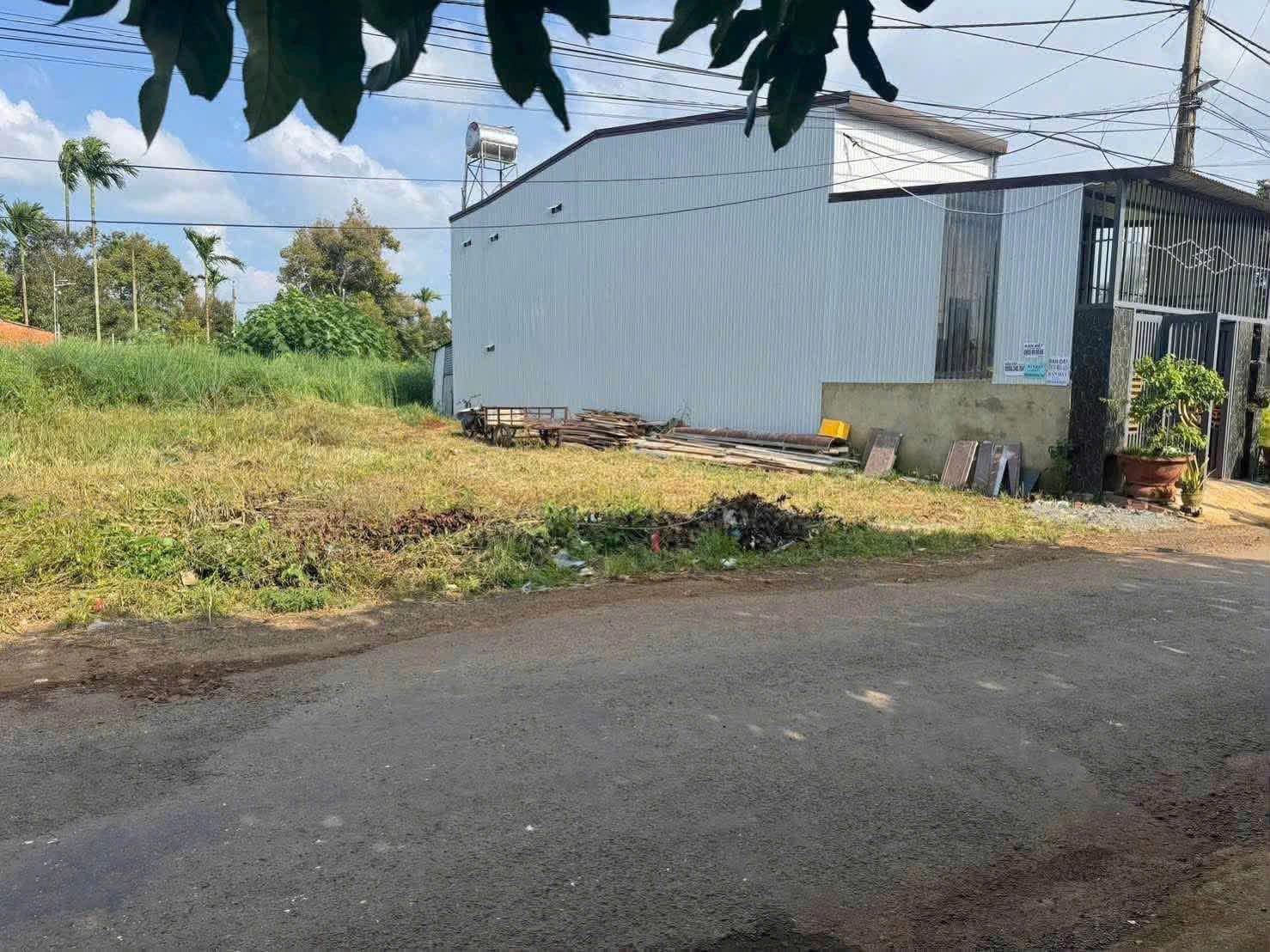 Bán đất Eatu Tân An 95m² hướng Tây đường nhựa rộng 1 tỷ 089 triệu