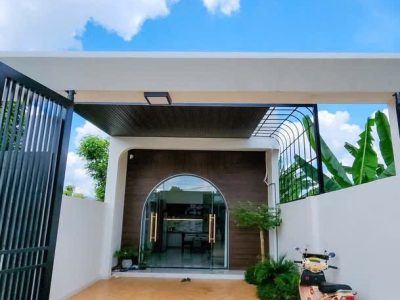 Bán nhà đẹp đường Ywang 5x30m diện tích lớn 3 phòng ngủ giá 3.3 tỷ