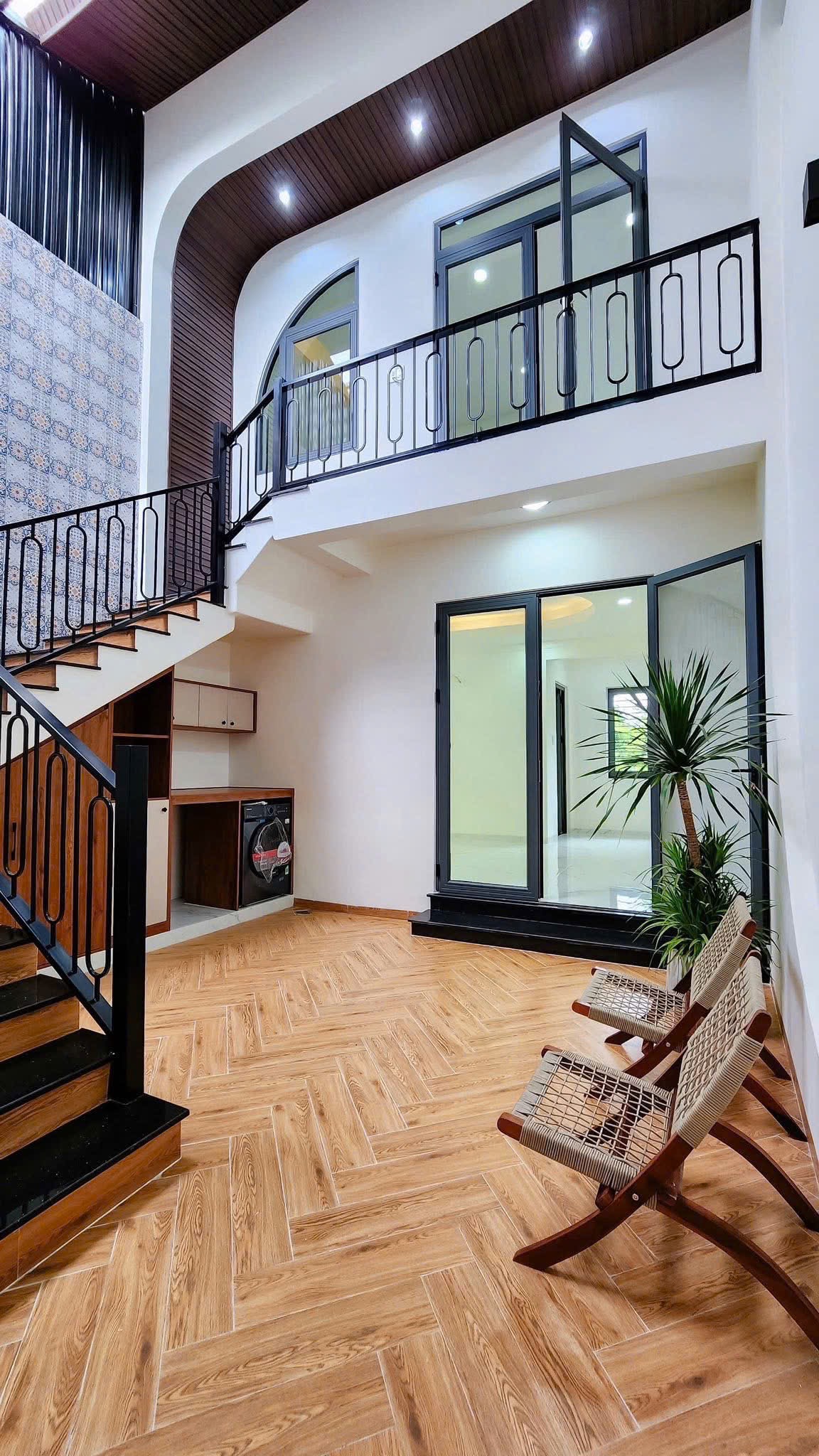 Bán nhà đẹp đường Ywang 5x30m diện tích lớn 3 phòng ngủ giá 3.3 tỷ